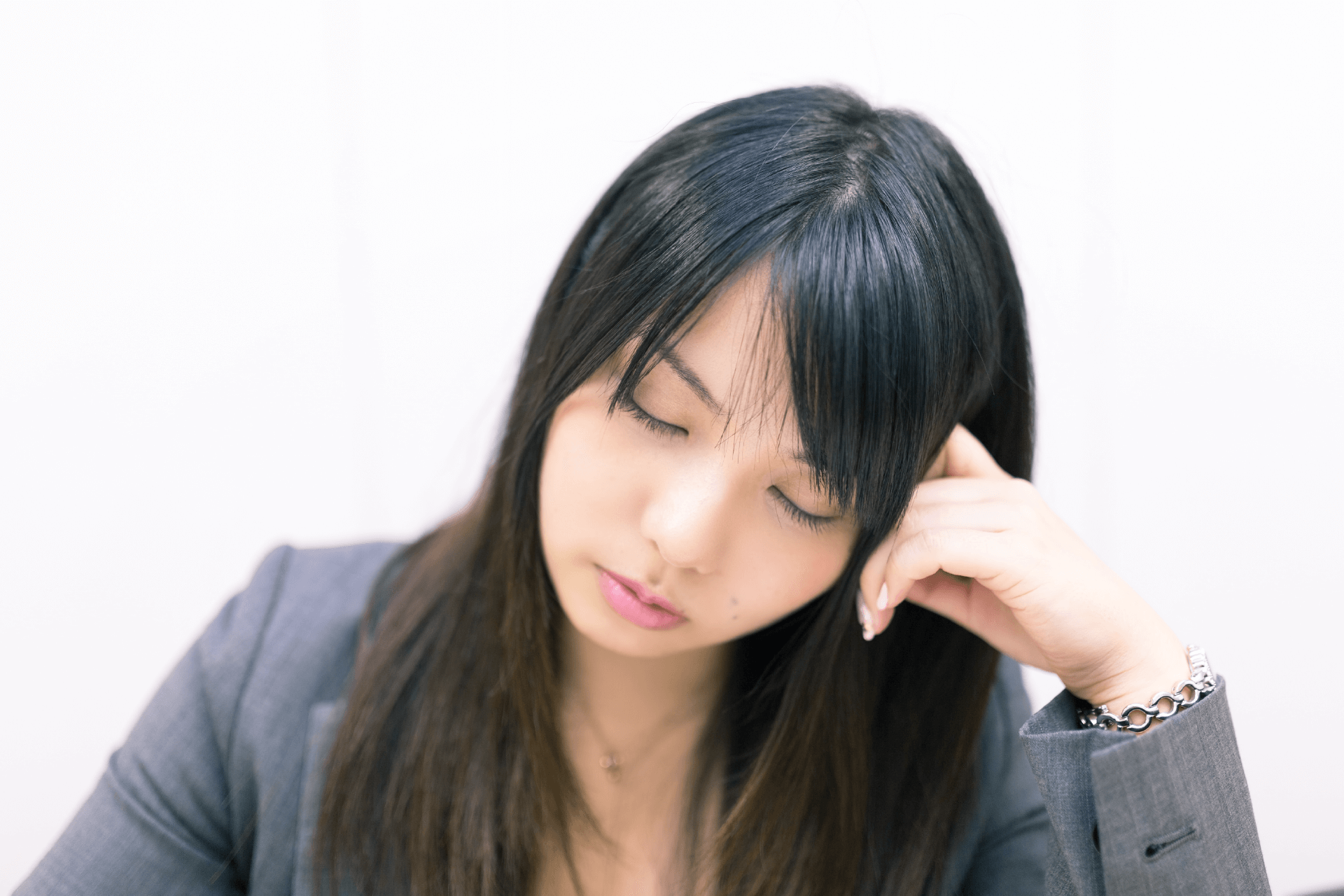 「仕事を辞めたい」と思う原因は、うつ病かもしれない